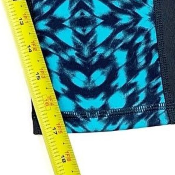 Z by Zella Capri Leggings Size Small - Picture 8 of 11